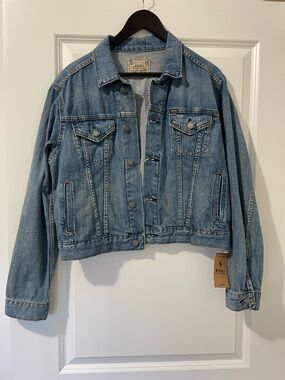 Polo Ralph Lauren Denim Blue Jean Trucker Jacket - Size Medium - NWT